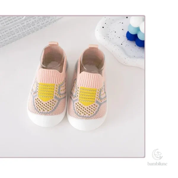 Des Pas Stylés - Élégance pour les petits pieds