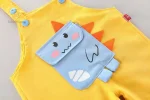 Vêtements ludiques pour enfants sur le thème Dino