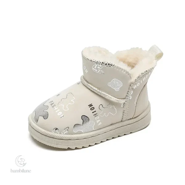 Mode enfantine : bottes de neige à imprimé actuel
