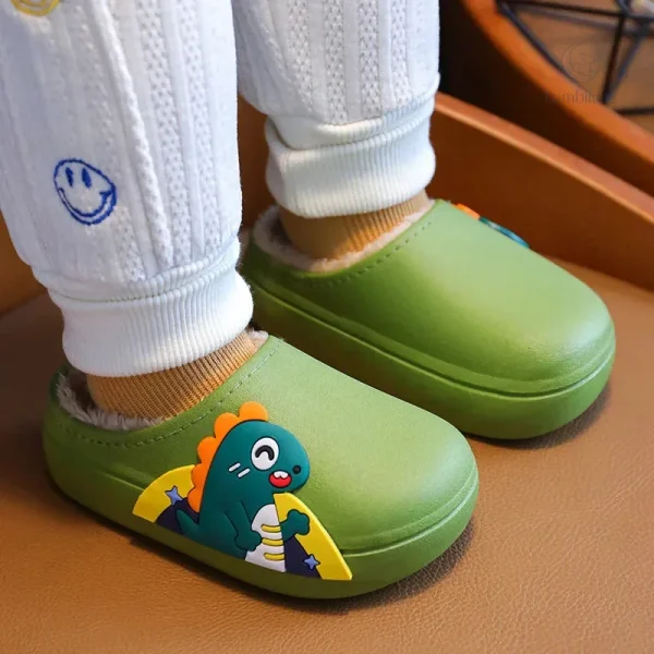 Pantoufles pour enfants avec design imperméable