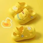 Chaussons pour enfants en matériau respirant et confortable