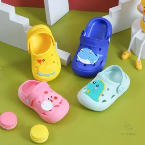 Design coloré et moderne des chaussons Mini Fashion pour enfants