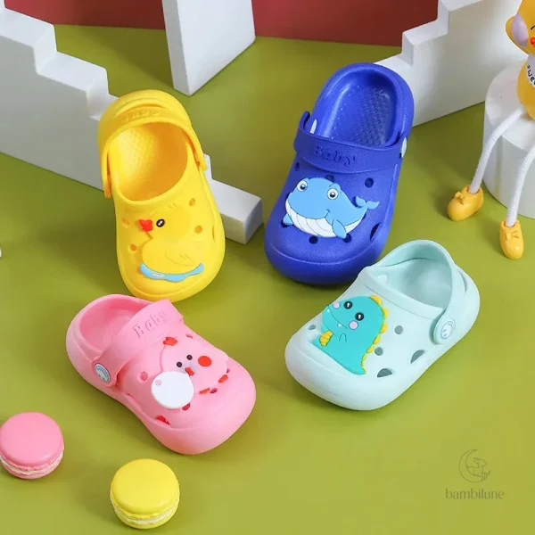Design coloré et moderne des chaussons Mini Fashion pour enfants