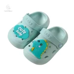 Mini chaussons pour petits pieds - style et confort