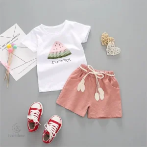 Vêtements printemps-été pour enfants stylés