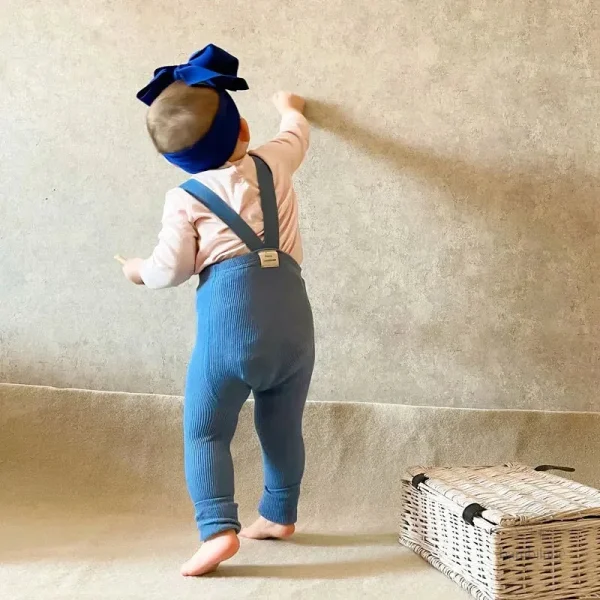 Leggings pour enfant, confort optimal avec bretelles