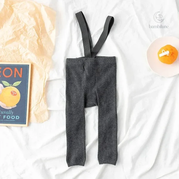 Style moderne avec leggings doux pour les petits