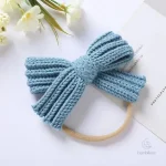 Bandeau à nœud pour une touche de style enfantin