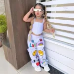 Vêtements pour enfants : ensemble fashion à la mode