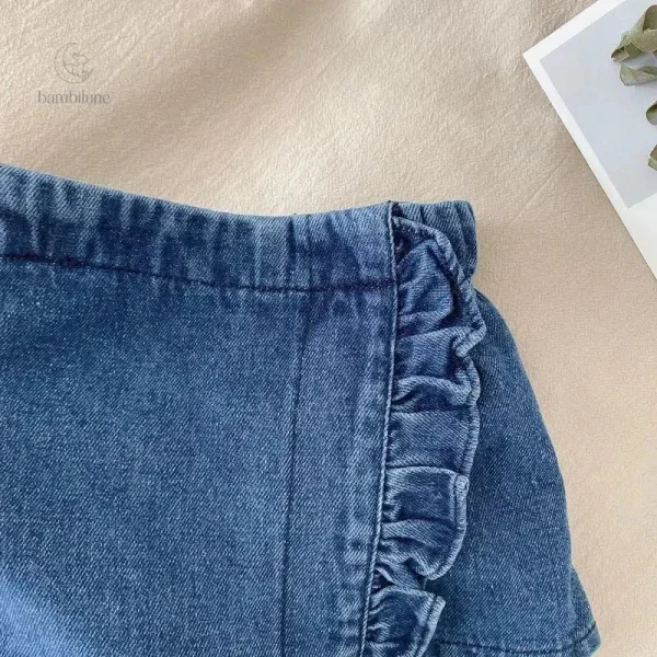 Vêtements élégants en dentelle pour petites filles