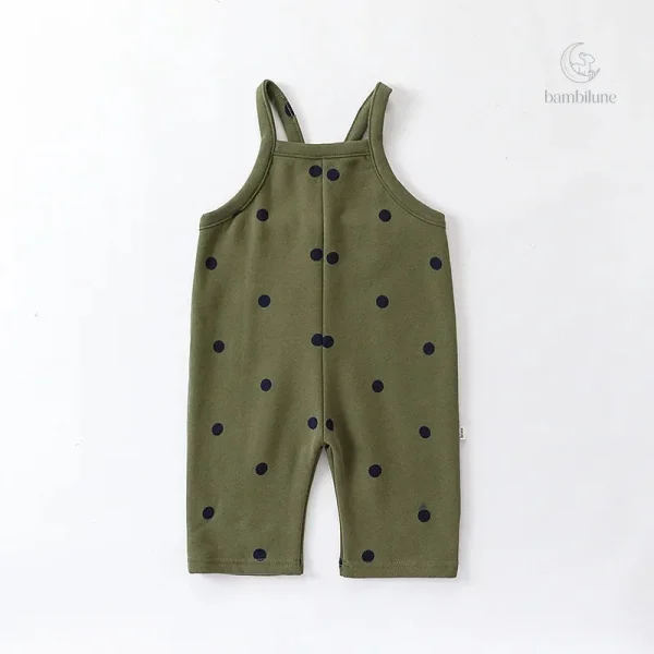 Outfit bébé pratique et élégant, style décontracté