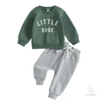Ensemble coloré parfait pour les sorties d'automne