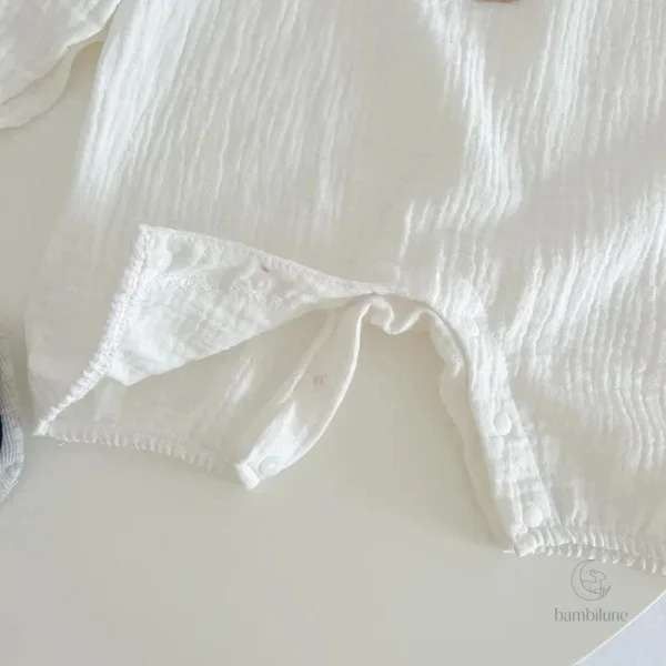 Chapeau assorti au pantalon de jardin pour bébé