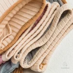 Mini Fashion : grenouillère bébé à motifs ludiques