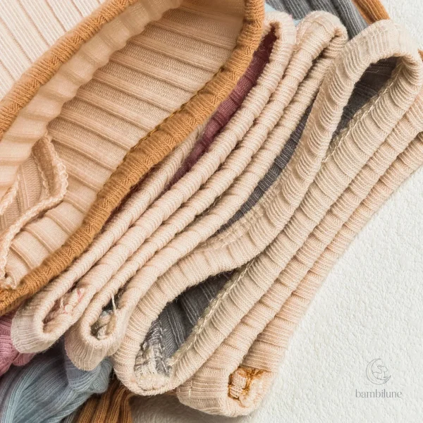 Mini Fashion : grenouillère bébé à motifs ludiques