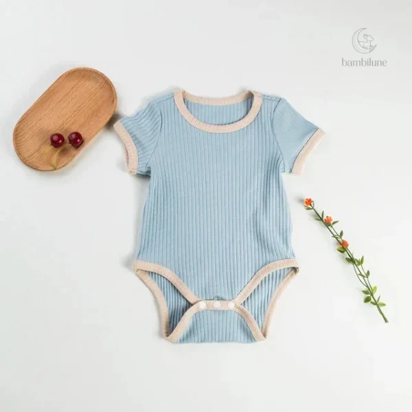 Vêtements pour enfants : grenouillère colorée à manches longues