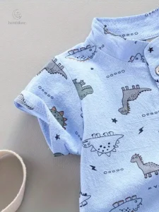 Ensemble coloré pour s'amuser dehors sous le soleil