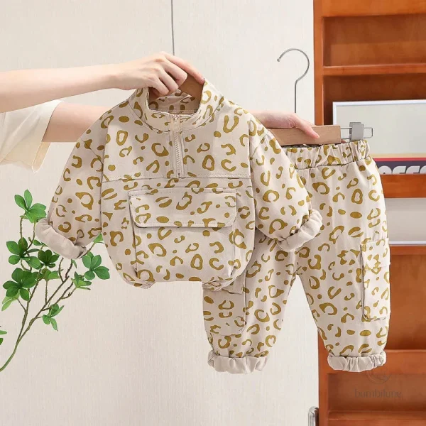 Robe à imprimé léopard pour jeunes fashionistas