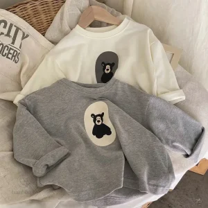 Mini pull imprimé ours pour enfants, idéal pour l'automne