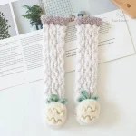 Chaussettes adaptées aux activités des enfants