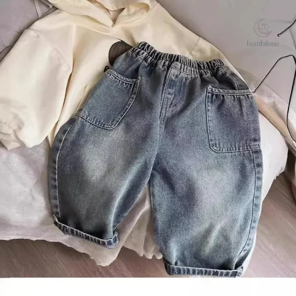 Jean tendance pour les petits aventuriers