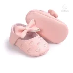 Matière légère et respirante pour les petits pieds