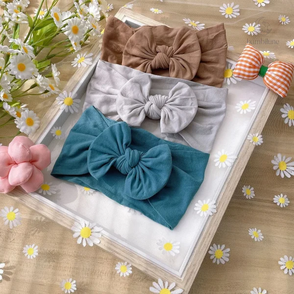 Bandeaux à nœuds colorés pour les petites modeuses