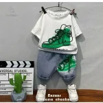 Tenue estivale pour garçons, couleurs vives