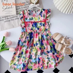 Mini robe estivale pour fille - mode printemps-été