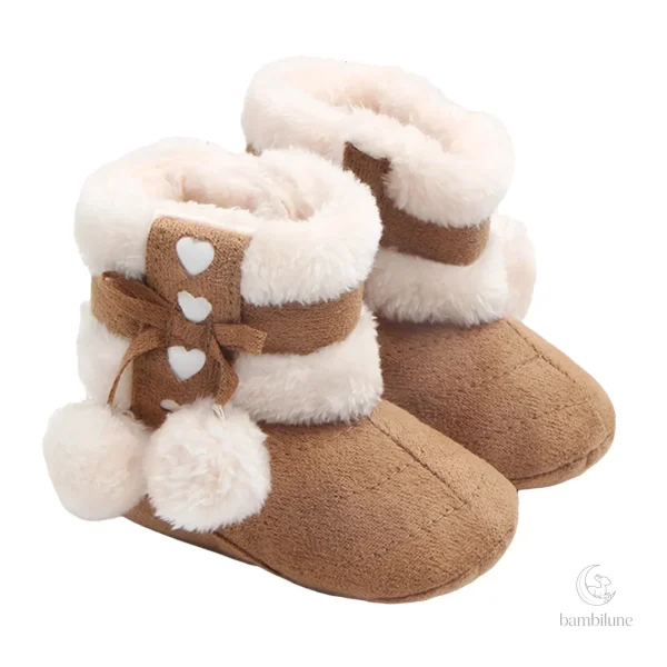 Bottes de neige pratiques pour garder les pieds des enfants au chaud