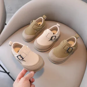 Chaussures rétro pour premiers pas des tout-petits