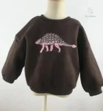 Mini pull pour enfants, parfait pour les saisons fraîches