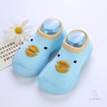 Idéal pour les jeux d'intérieur : chaussons chauds