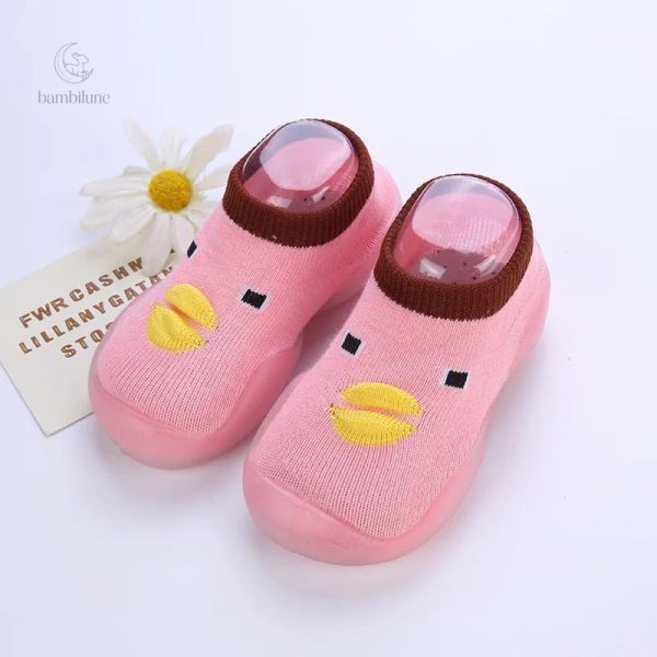 Confort et style réunis dans ces chaussons pour enfants