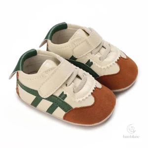 Mini chaussures de sport pour enfants en toute sécurité