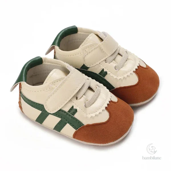 Mini chaussures de sport pour enfants en toute sécurité