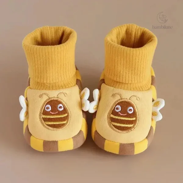 Chaussures d'intérieur pour enfants, confort et sécurité