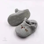 Chaussures d'intérieur chaudes pour l'hiver