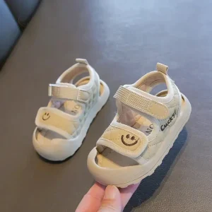 Chaussures enfants Mini Fashion, design léger et agréable