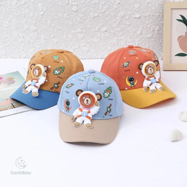 Casquette enfant colorée avec motif de soleil