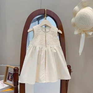 Vêtement enfant, robe élégante pour occasions spéciales
