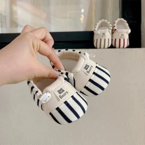 Chaussons de printemps confortables pour bébés