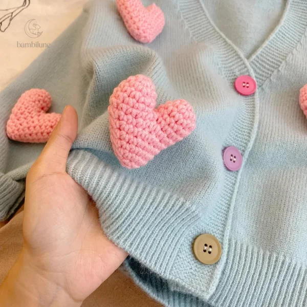 Mini Fashion : pull cœur doux et agréable à porter