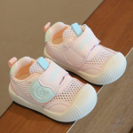 Chaussures respirantes pour les aventures des enfants