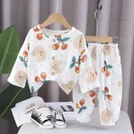 Collection de vêtements pour enfants en lin