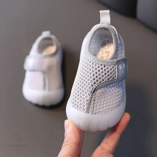 Modèle Mini Fashion - Confort et style pour les petits