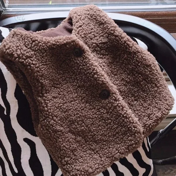 Gilet en peluche doux et stylé pour les enfants