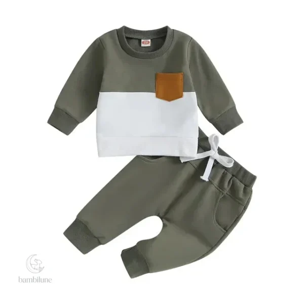 Vêtements enfants - survêtement pratique en coton