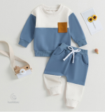 Vêtements pour enfants - ensemble survêtement léger