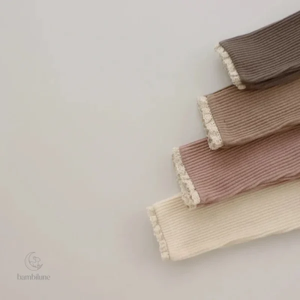 Vêtements d'hiver pour enfants : leggings doux